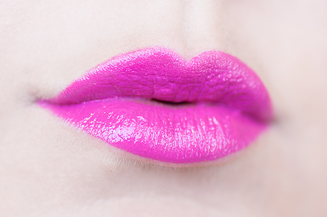 nyx xtreme lip cream dolly girl swatch molkan skönhetsblogg 