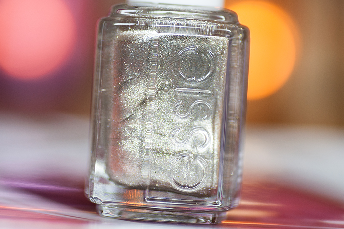 essie winter collection luxeffects 2014 molkan skönhetsblogg bilder swatch nagellack vinterkollektion nail polish
