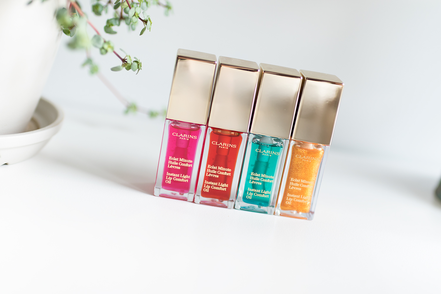 clarins instant light comfort lip oil