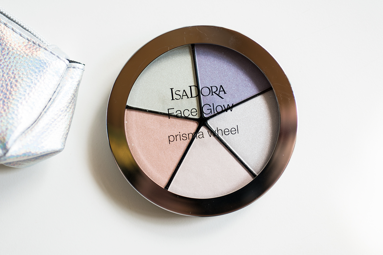 isadora get the glow collection