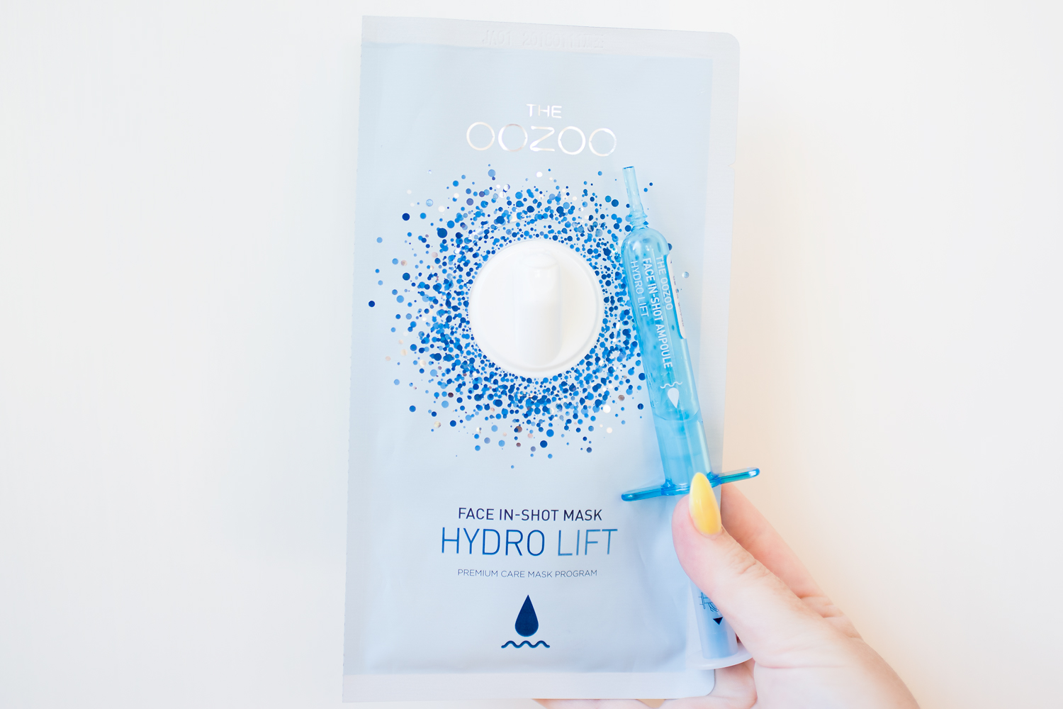 The Oozoo Face in Shot Mask Hydro Lift