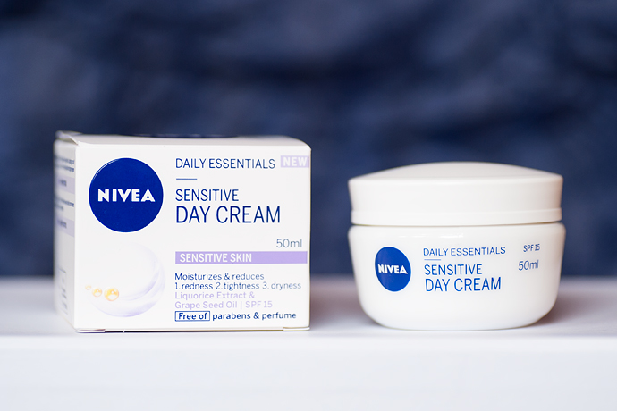 Nivea Daily Essentials Sensitive