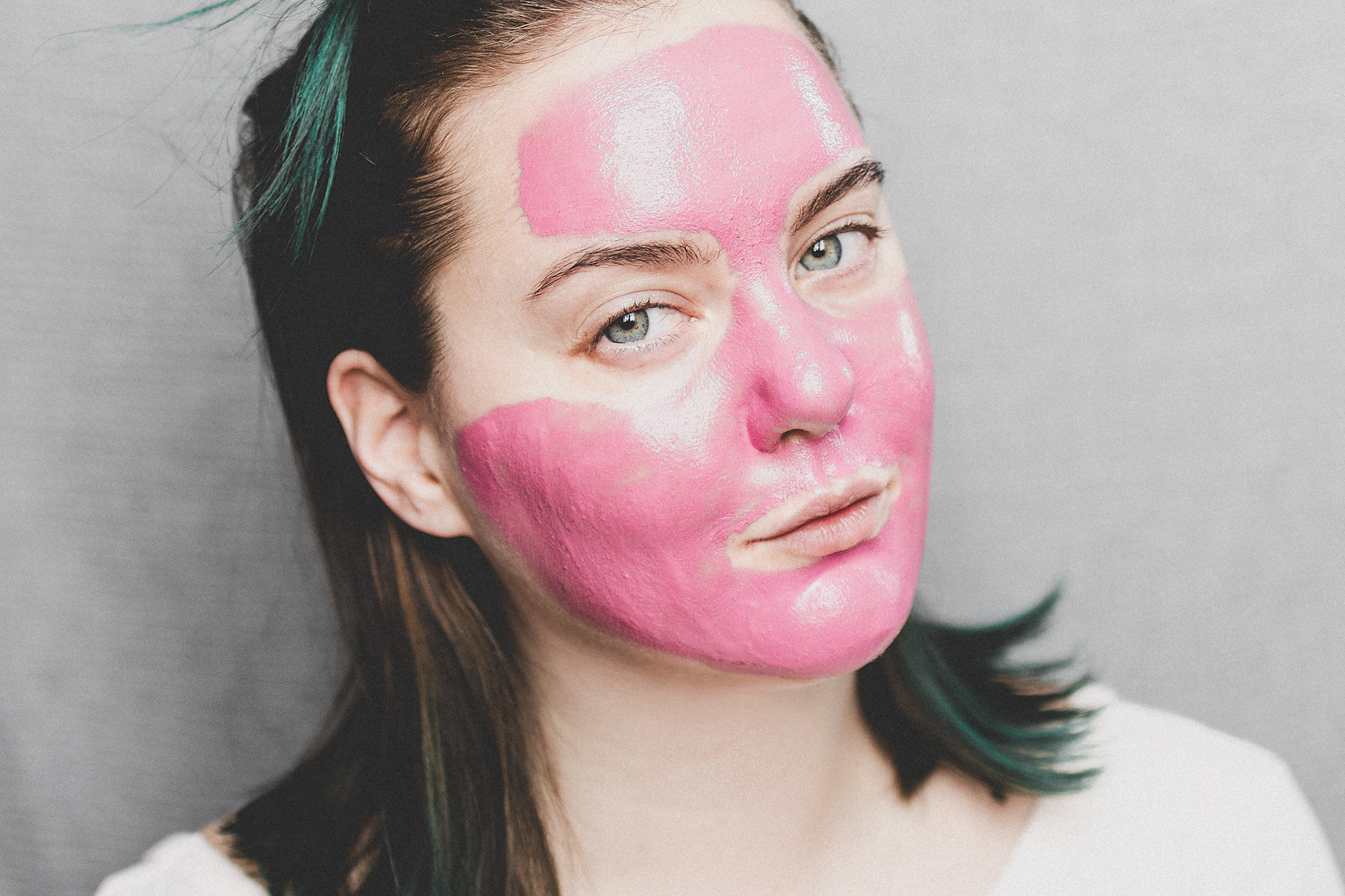 boscia luminizing pink charcoal mask